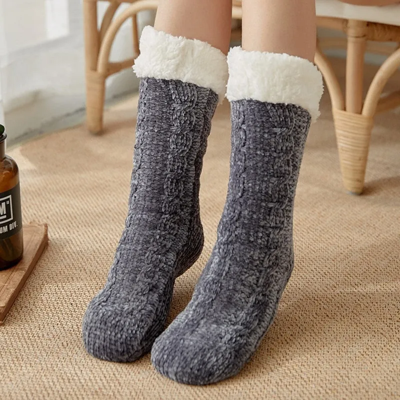 Bulk Orders Discount Thickened Winter Woven Thermal Cashmere Socks Women's Carpet Slippers