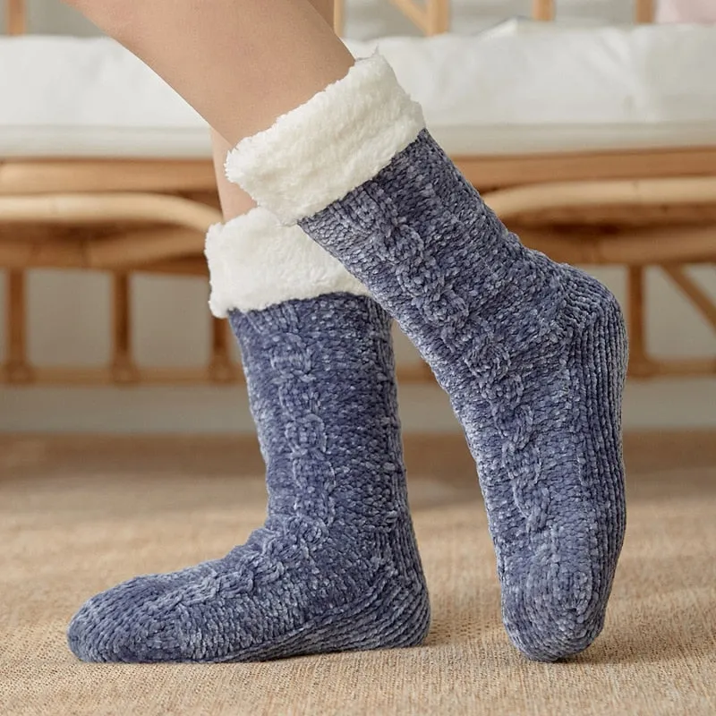 Bulk Orders Discount Thickened Winter Woven Thermal Cashmere Socks Women's Carpet Slippers