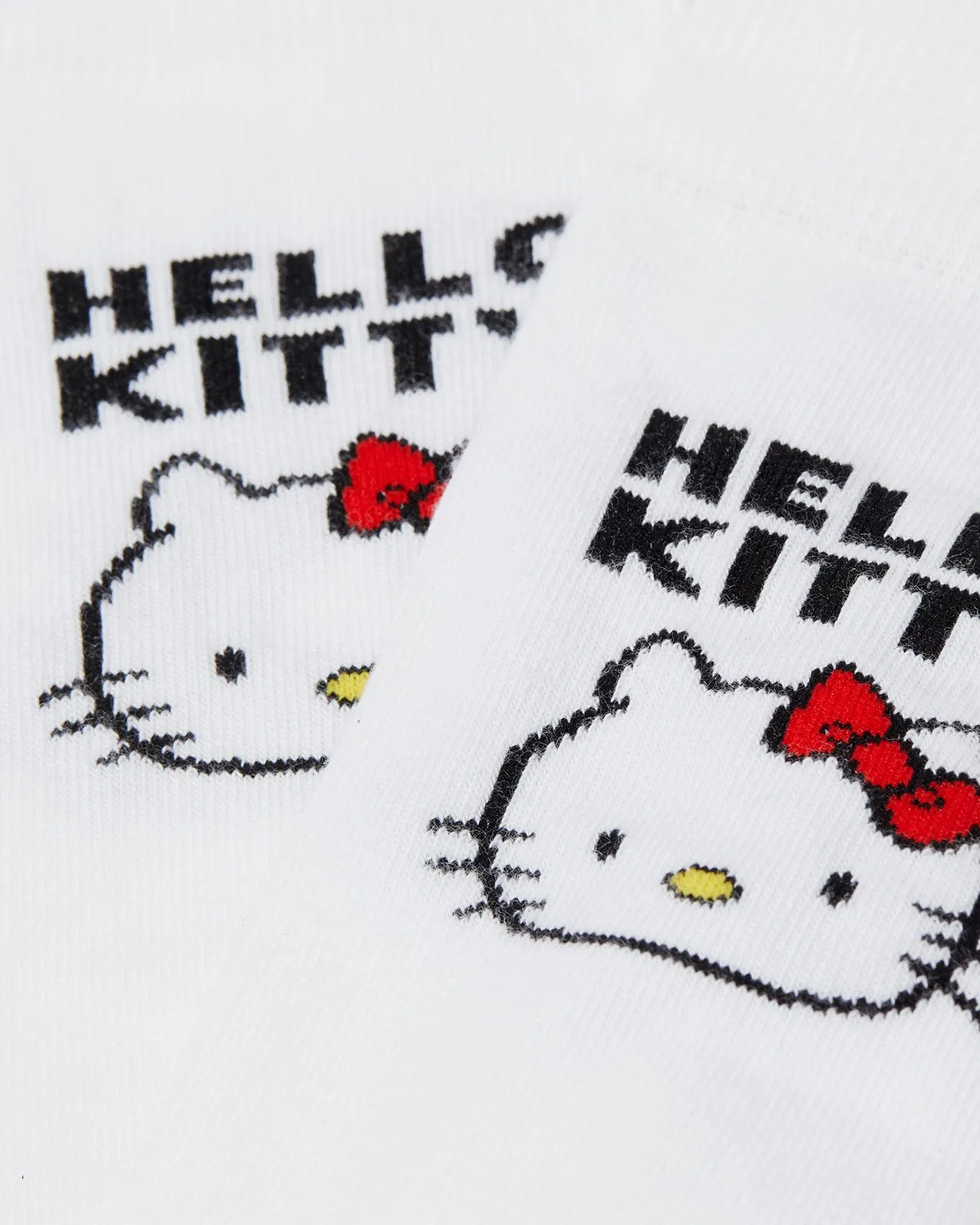 Hello Kitty Bow Socks (white)