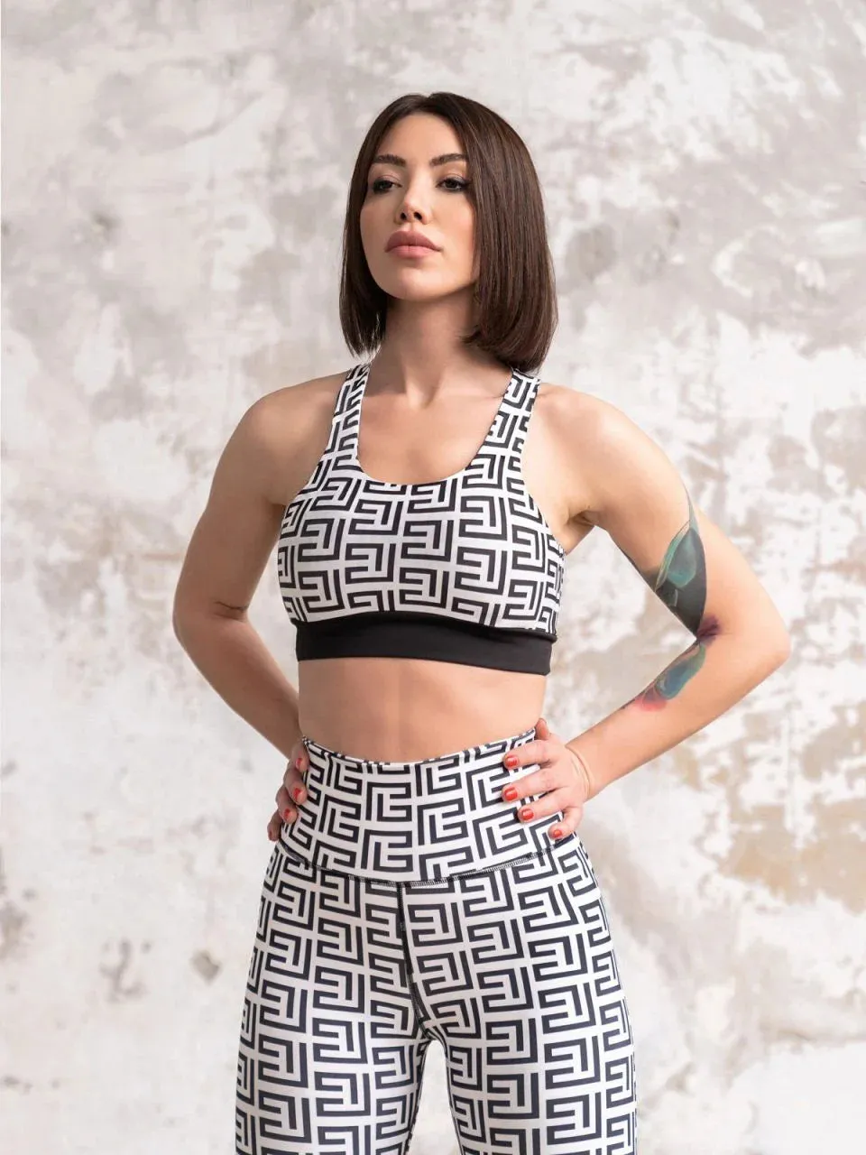 Lismina Patterned White Square Sport Bra